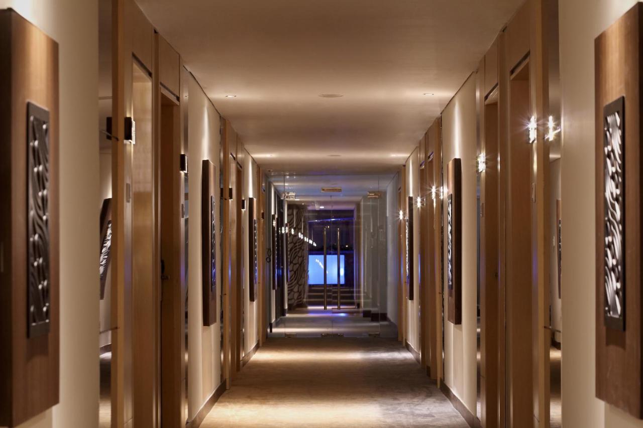 Hotel Grandhika Pemuda Semarang Exterior photo