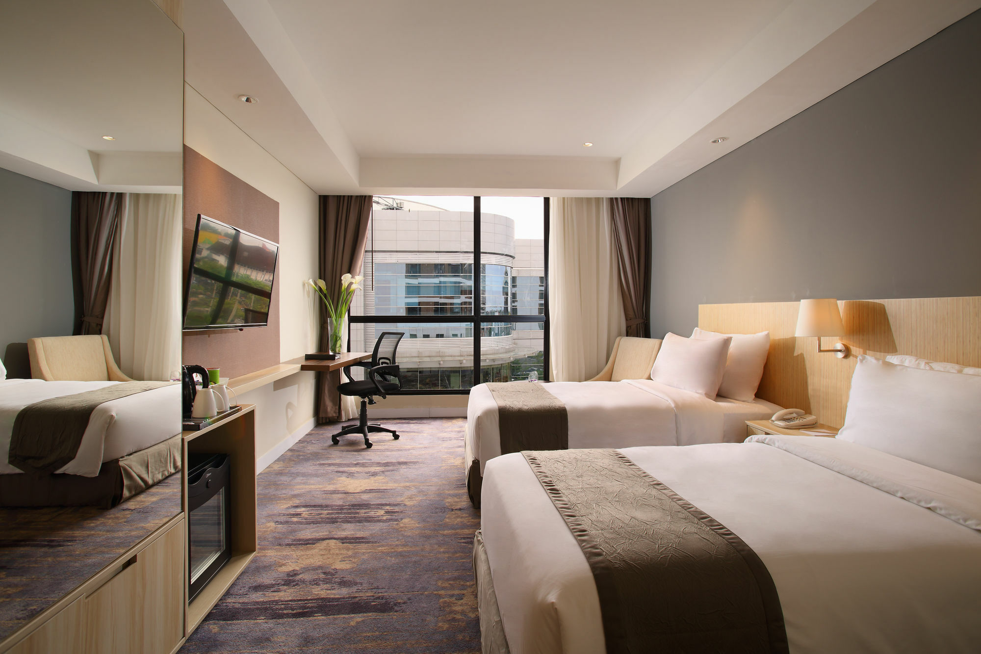 Hotel Grandhika Pemuda Semarang Exterior photo